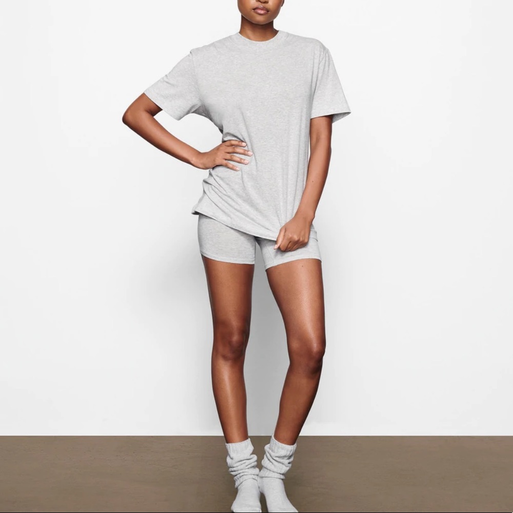 COPY - SKIMS Boyfriend Collection Tee